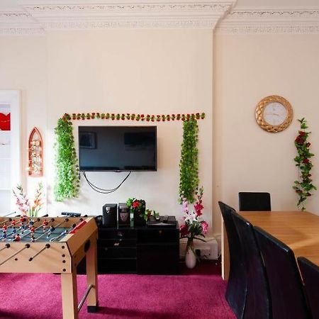 Edinburgh Central Roomz Aparthotel Екстериор снимка