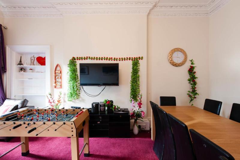 Edinburgh Central Roomz Aparthotel Екстериор снимка